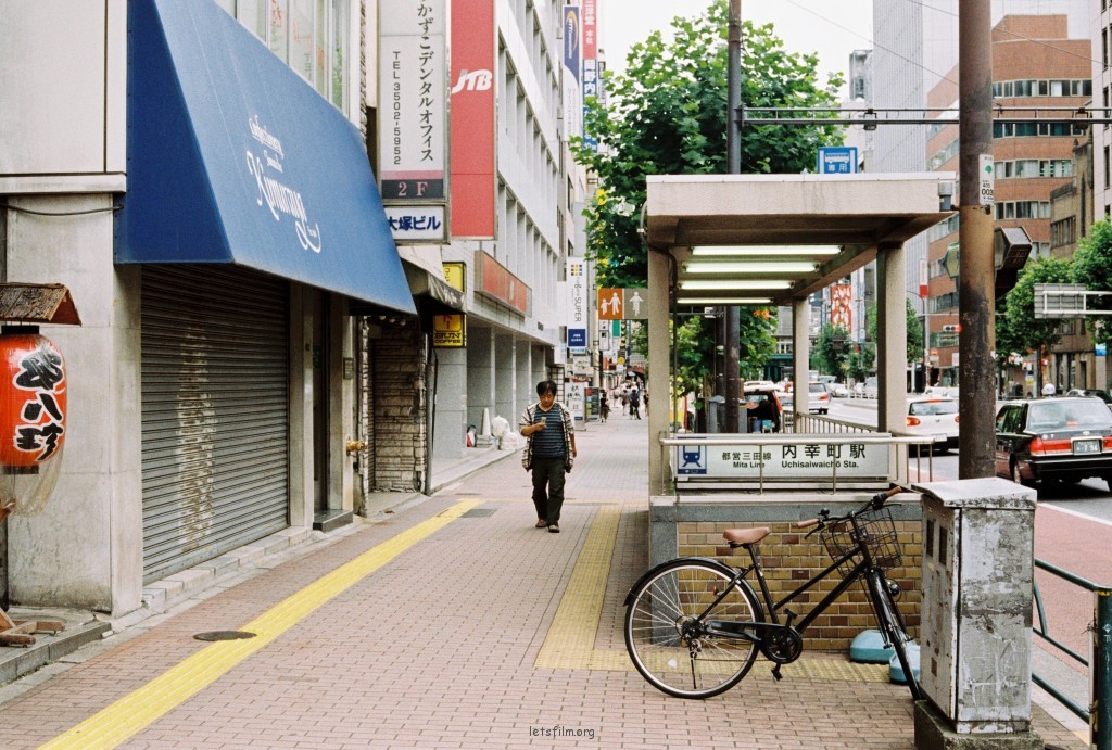 六天，日本