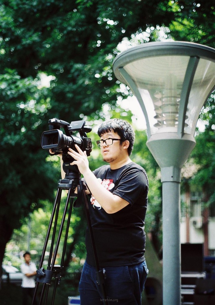 纪念大学这独一无二的时光 