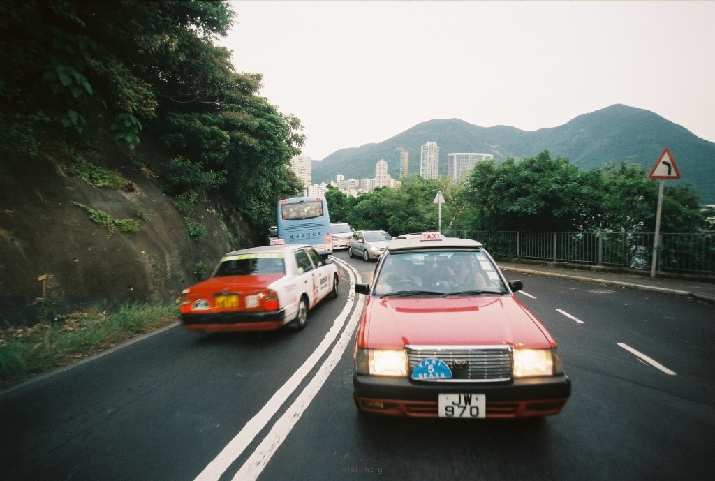 十卷香港 