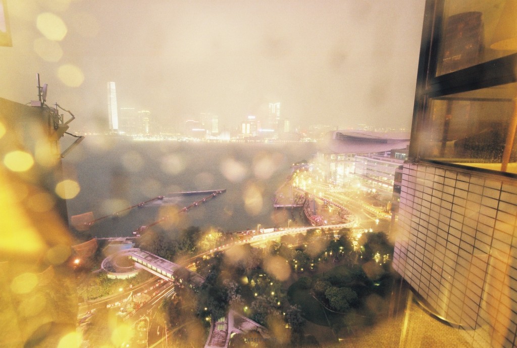 十卷香港 