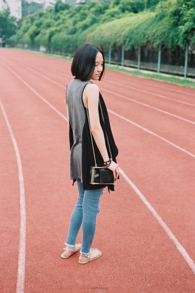 ป่า สีแดง 