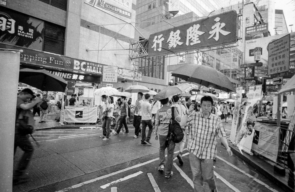 行走都市间