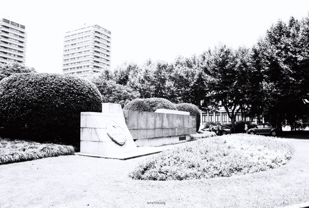 black&white_ecnu
