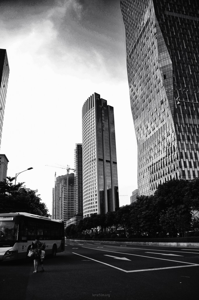 黑白 城市