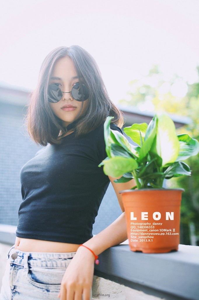 LEON