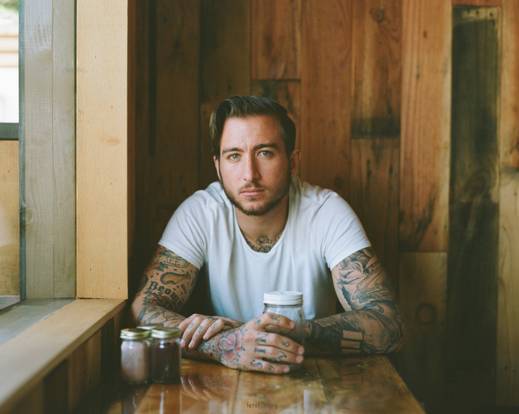 jared chambers的男性肖像