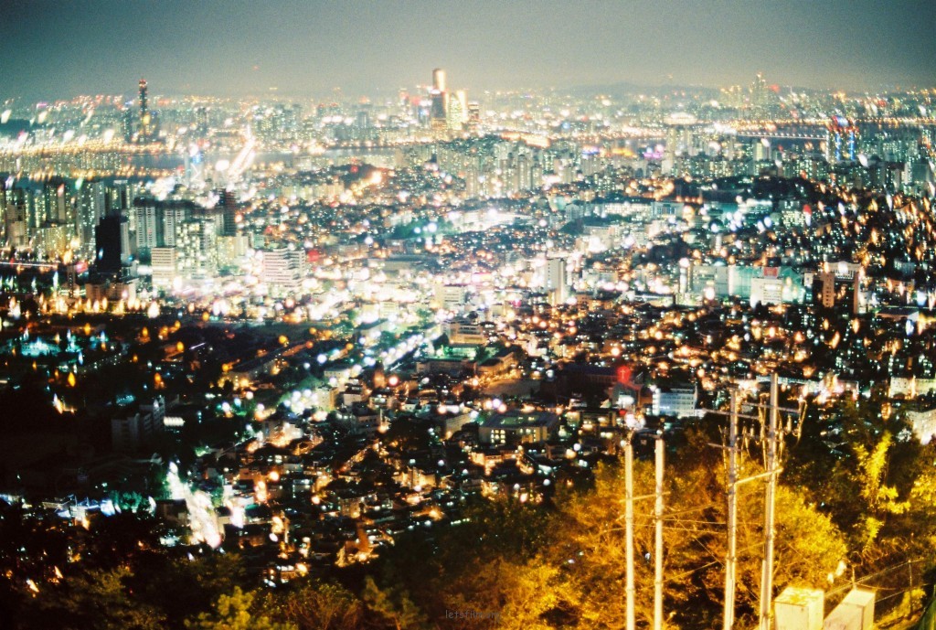 南山顶俯瞰城市