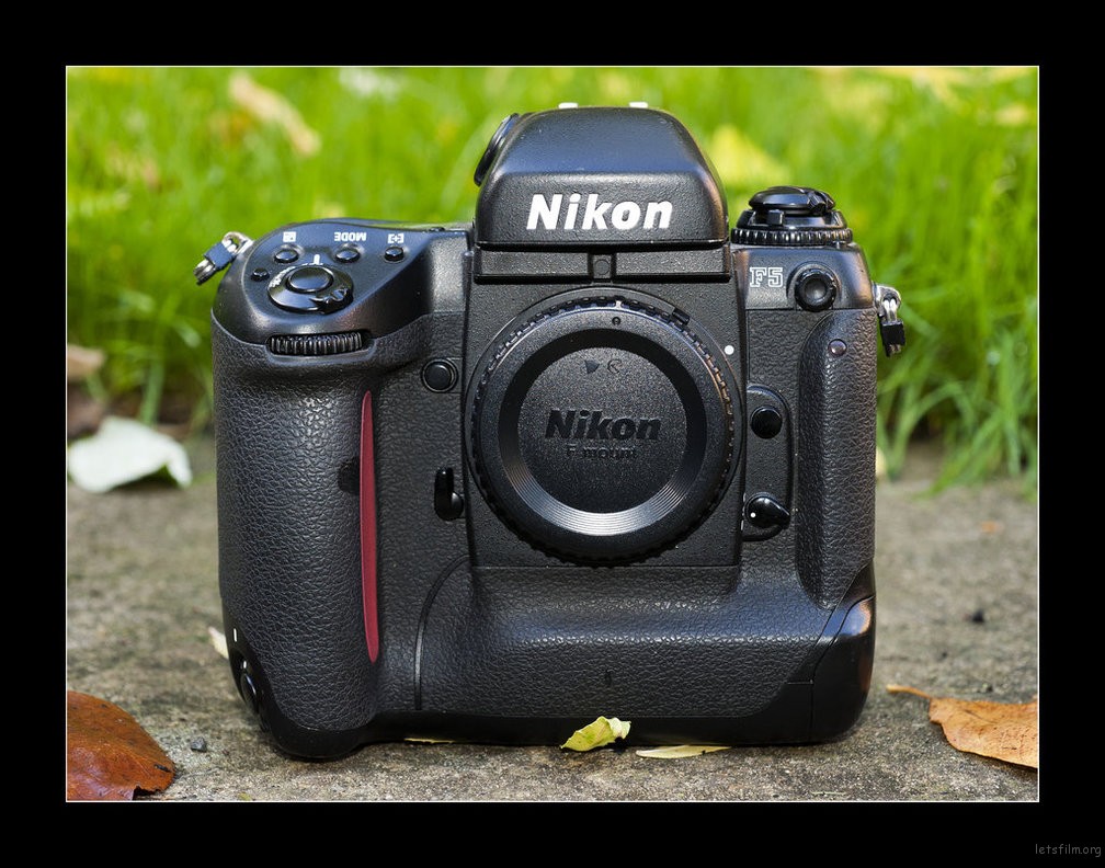 nikon_went_to_the_mattresses_with_the_f5_by_lordjcornell-d6rz8a7