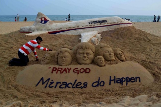 search-continues-missing-malaysia-airlines-plane-14